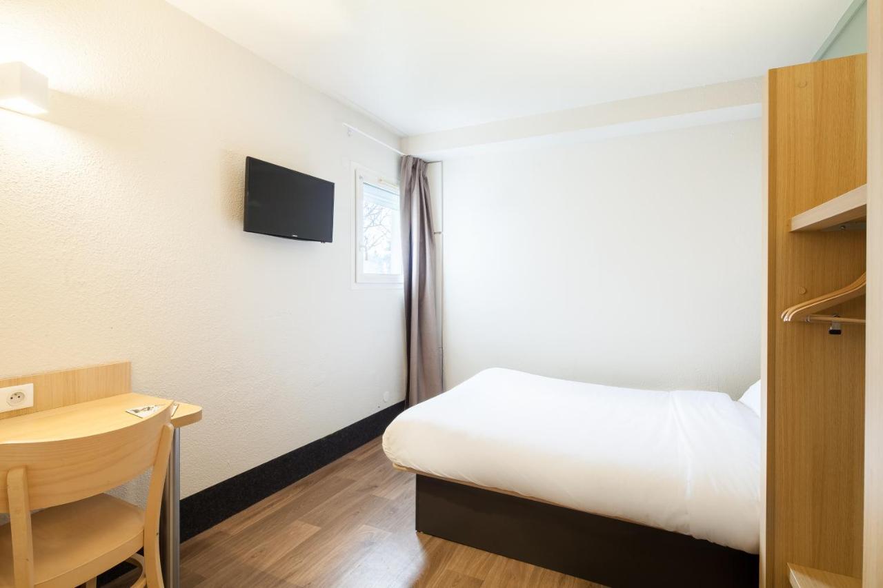 B&B HOTEL Montlhery Linas Exterior foto