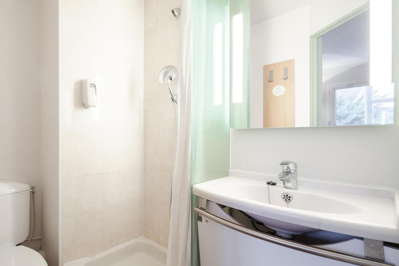 B&B HOTEL Montlhery Linas Exterior foto